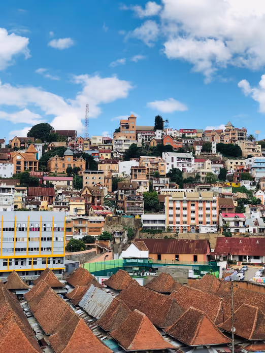 Madagascar: Descubre la flora y fauna únicas de la Isla de los Lemures.