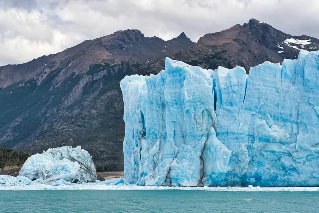 Best places to visit in October with the family.