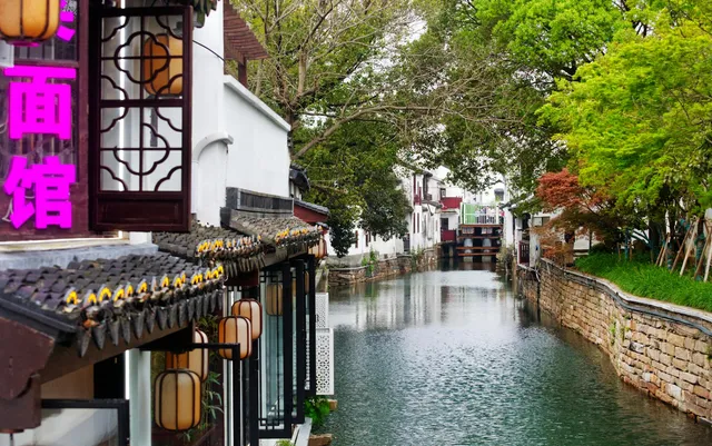 best travel destinations in november