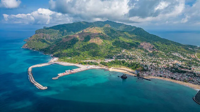 Warm travel destinations in December